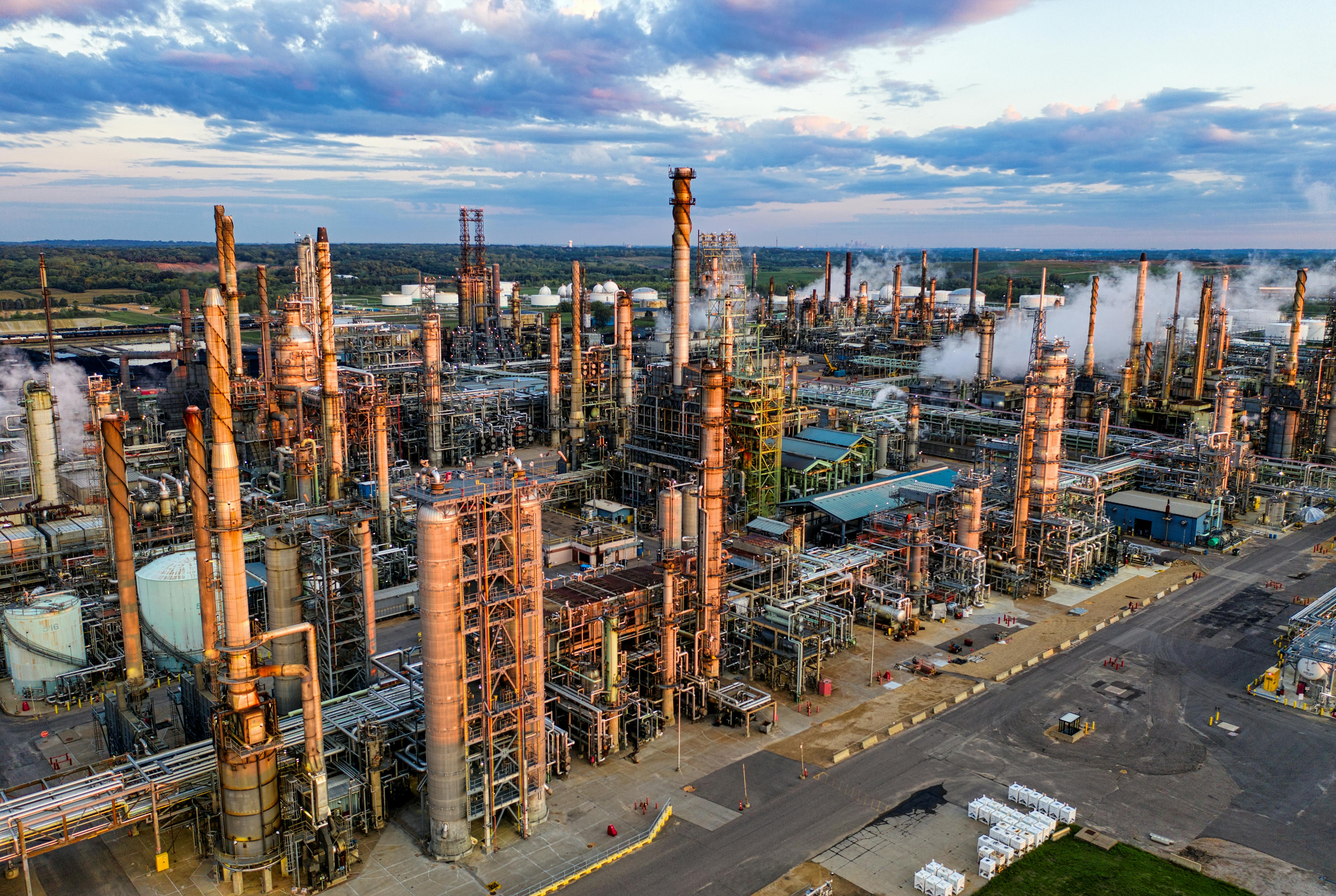Oil, Gas & Energy